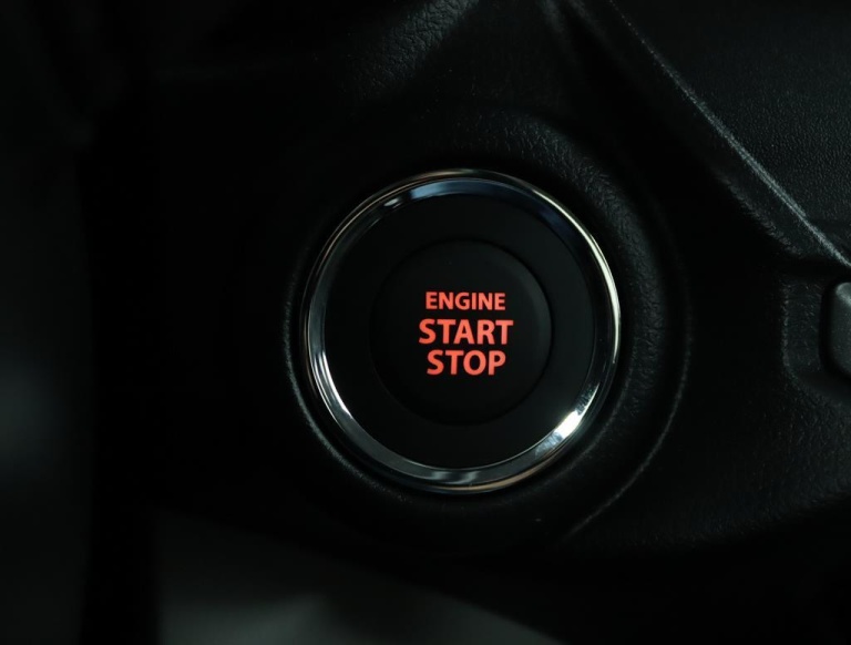 Suzuki Swift - 1.2 Style Smart Hybrid 41