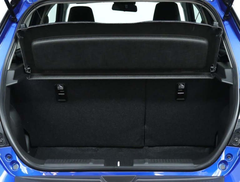 Suzuki Swift - 1.2 Style Smart Hybrid 49