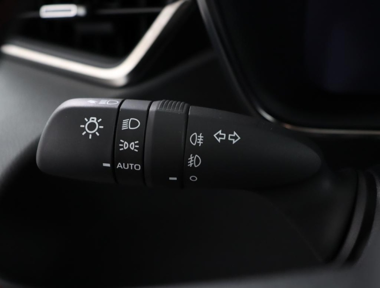 Toyota Corolla - Hybrid 140 GR Sport 28