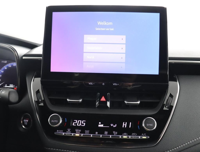 Toyota Corolla - Hybrid 140 GR Sport 41