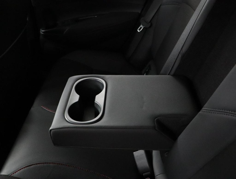 Toyota Corolla - Hybrid 140 GR Sport 45
