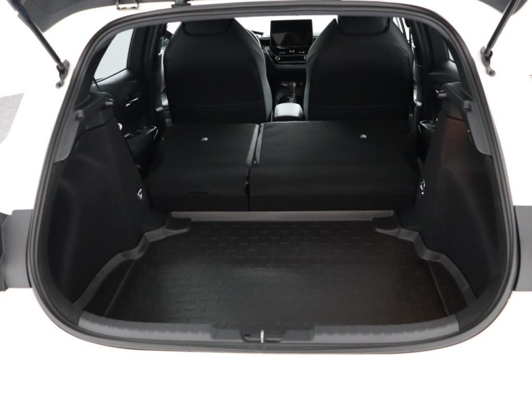 Toyota Corolla - Hybrid 140 GR Sport 46