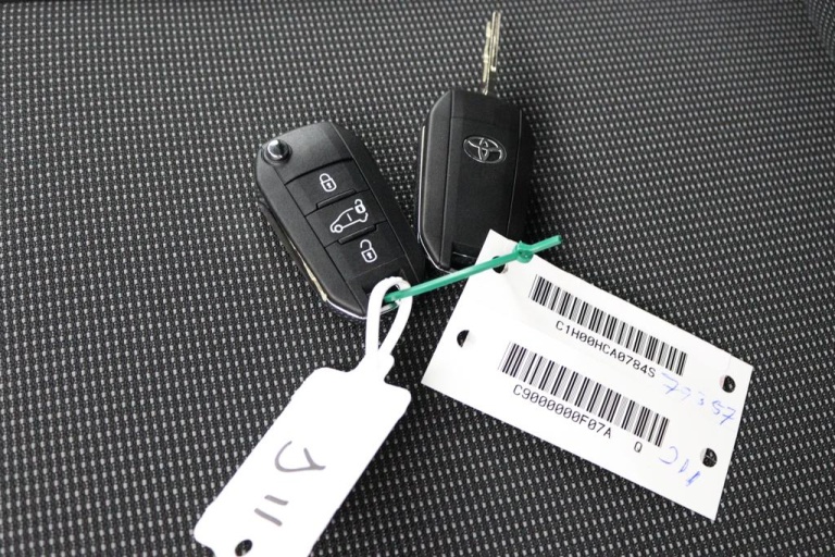 Toyota PROACE Long Worker - 2.0 D-4D L2 Challenger 11