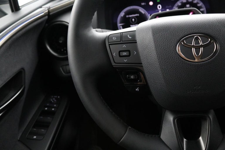 Toyota C-HR - 2.0 Plug-in Hybrid 220 Première Edition 18