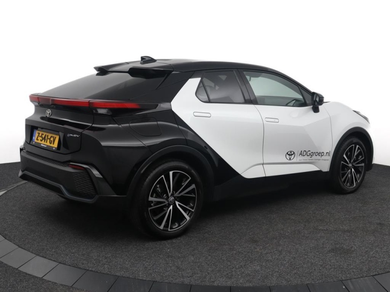 Toyota C-HR - 2.0 Plug-in Hybrid 220 Première Edition 2