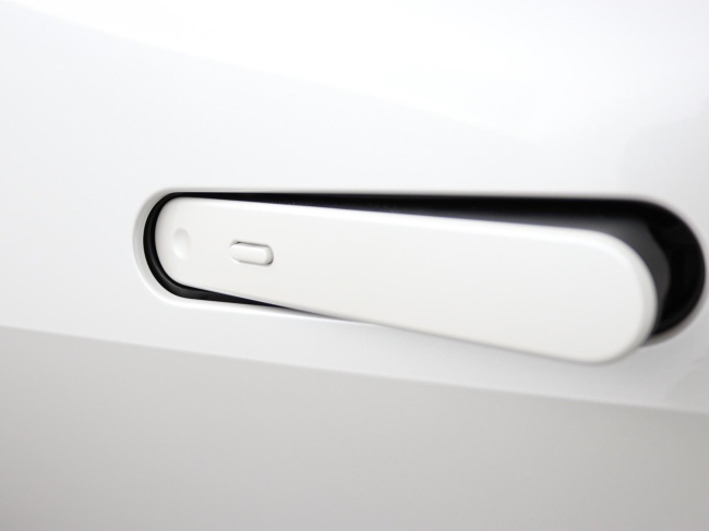 Toyota C-HR - 2.0 Plug-in Hybrid 220 Première Edition