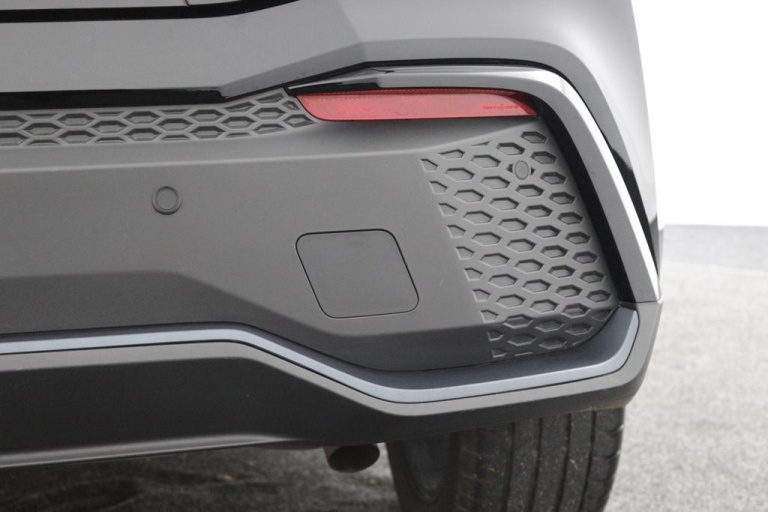 Toyota C-HR - 2.0 Plug-in Hybrid 220 Première Edition 40
