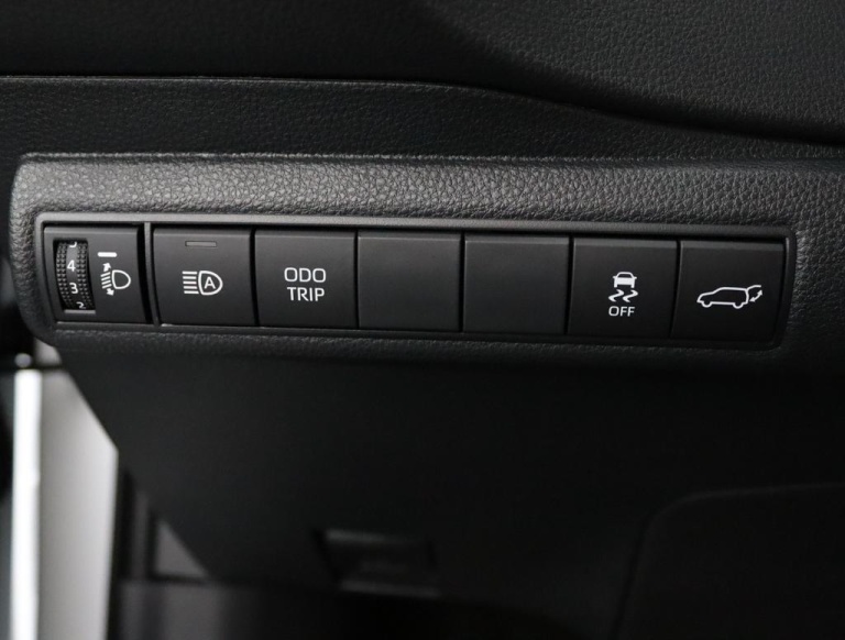 Toyota Corolla Touring Sports - Hybrid 140 Business Plus 28