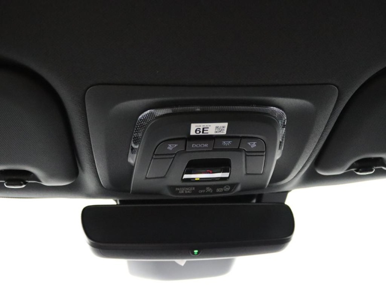Toyota Corolla Touring Sports - Hybrid 140 Business Plus 31
