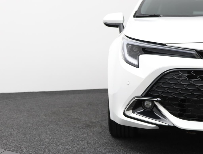 Toyota Corolla Touring Sports - Hybrid 140 Business Plus 34