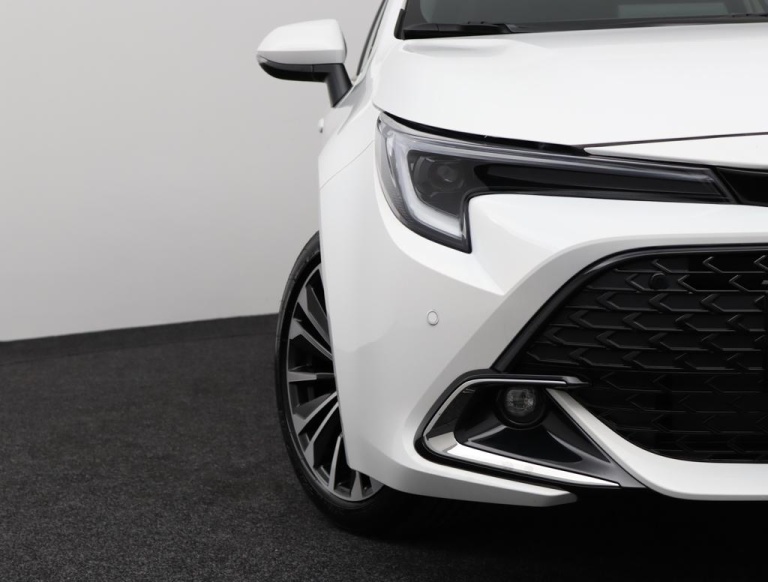 Toyota Corolla Touring Sports - Hybrid 140 Business Plus 45