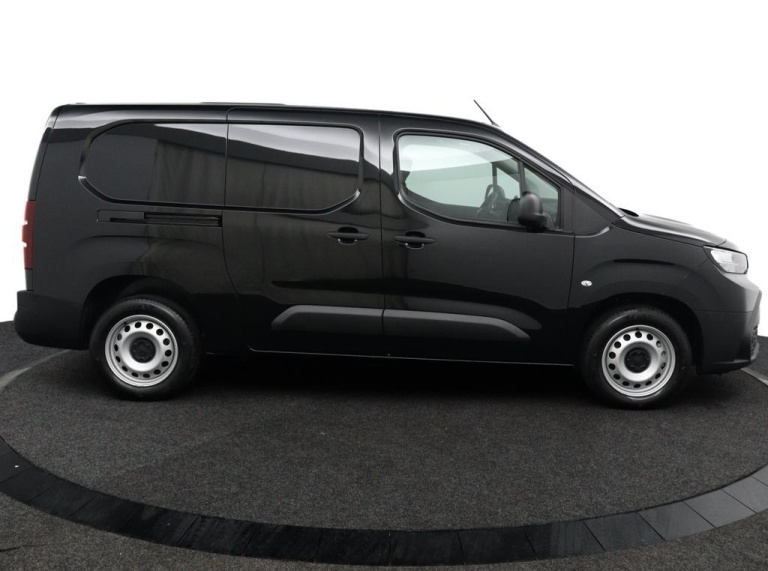 Toyota PROACE CITY - 1.5 D-4D Challenger L2 Long 6