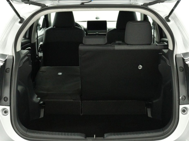 Toyota Yaris - 1.5 Hybrid 115 First Edition