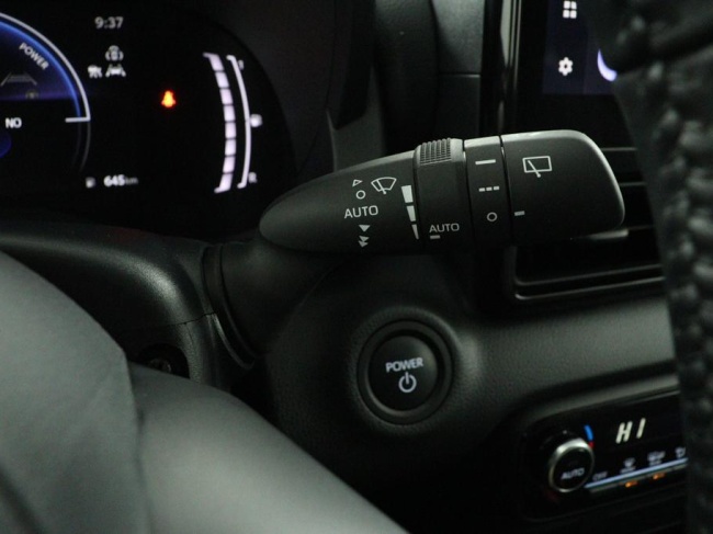 Toyota Yaris - 1.5 Hybrid 115 First Edition