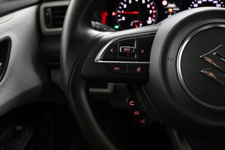 Suzuki Swift - 1.2 Comfort Smart Hybrid 19