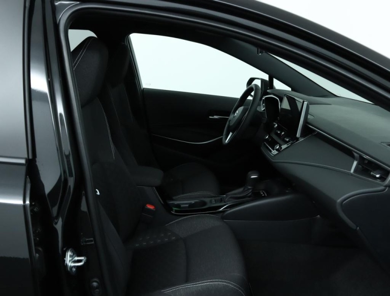 Suzuki Swace - 1.8 Hybrid Select 22