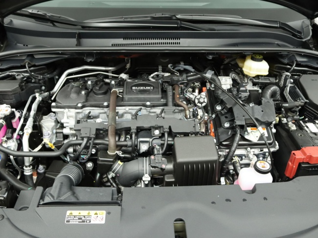 Suzuki Swace - 1.8 Hybrid Select