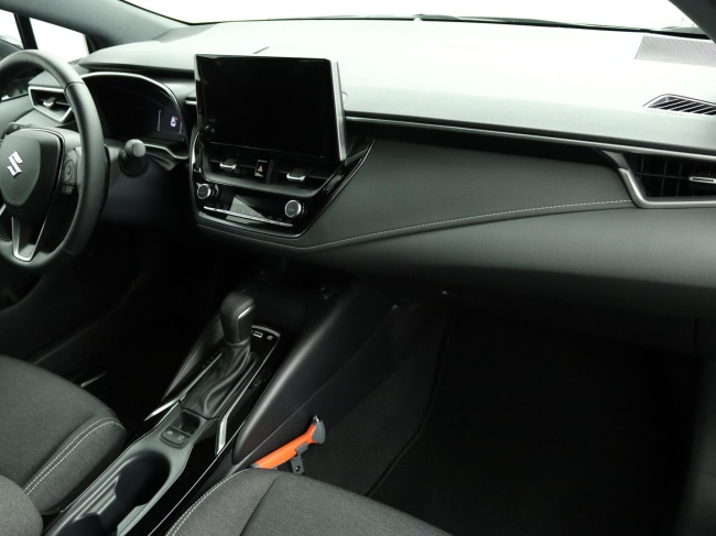 Suzuki Swace - 1.8 Hybrid Select