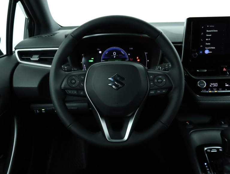 Suzuki Swace - 1.8 Hybrid Select 44
