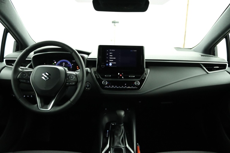 Suzuki Swace - 1.8 Hybrid Select 67