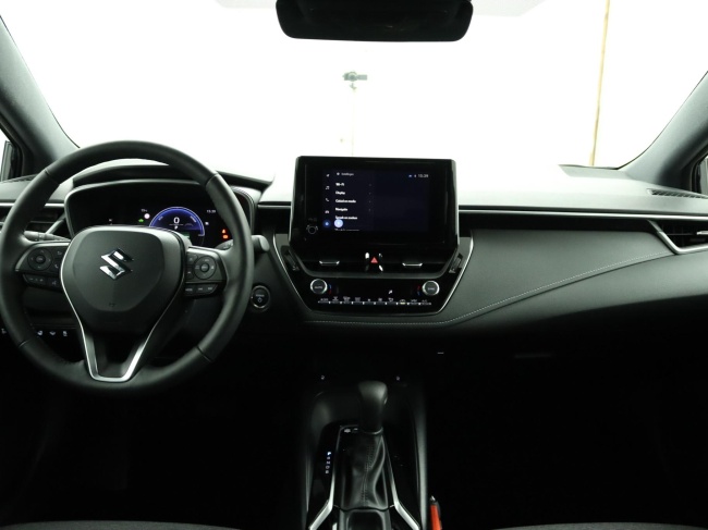 Suzuki Swace - 1.8 Hybrid Select