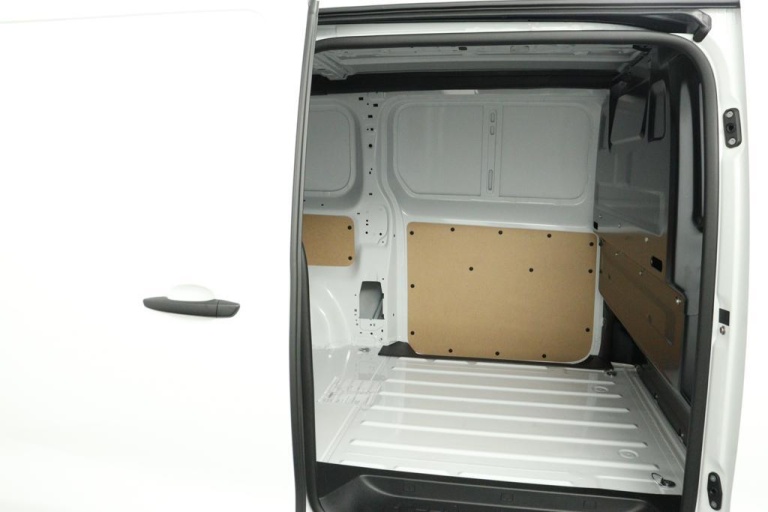 Toyota PROACE Long Worker - 2.0 D-4D L2 Challenger 16