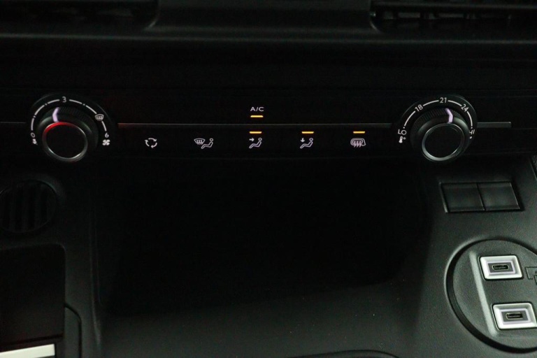 Toyota PROACE CITY - 1.5 D-4D Challenger + 16