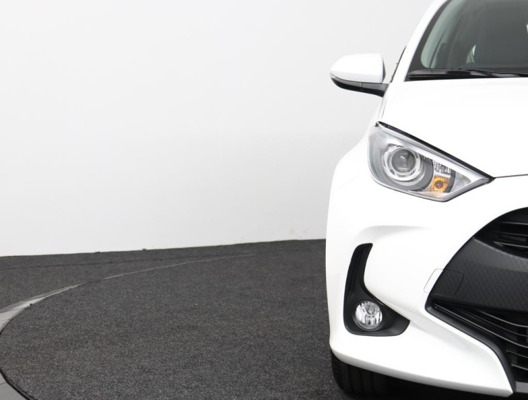 Toyota Yaris - 1.5 Hybrid 115 Active 35