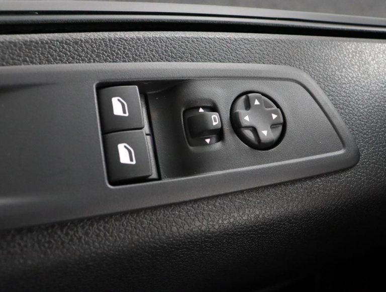 Toyota PROACE Long Worker - 2.0 D-4D L2 Challenger 22