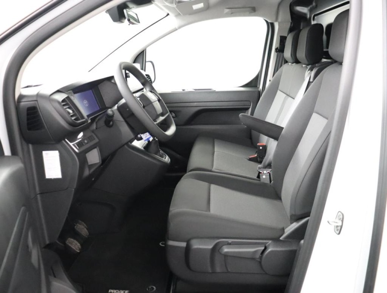 Toyota PROACE Long Worker - 2.0 D-4D L2 Challenger 17