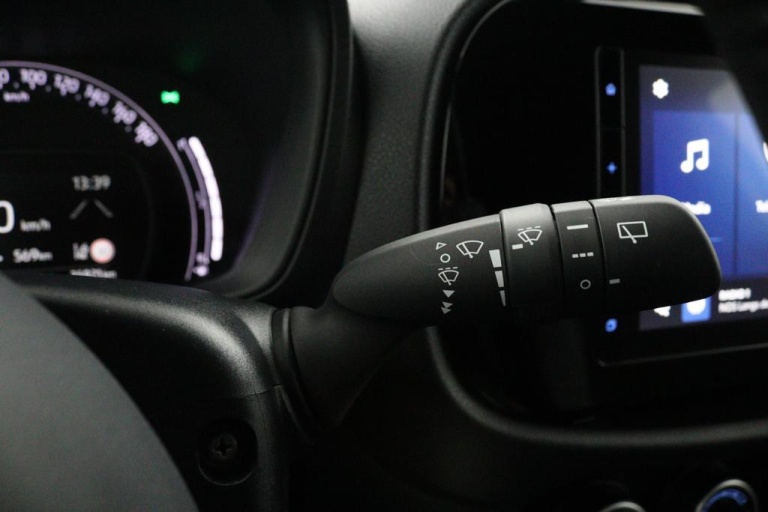 Toyota Aygo X - 1.0 VVT-i MT Play 27