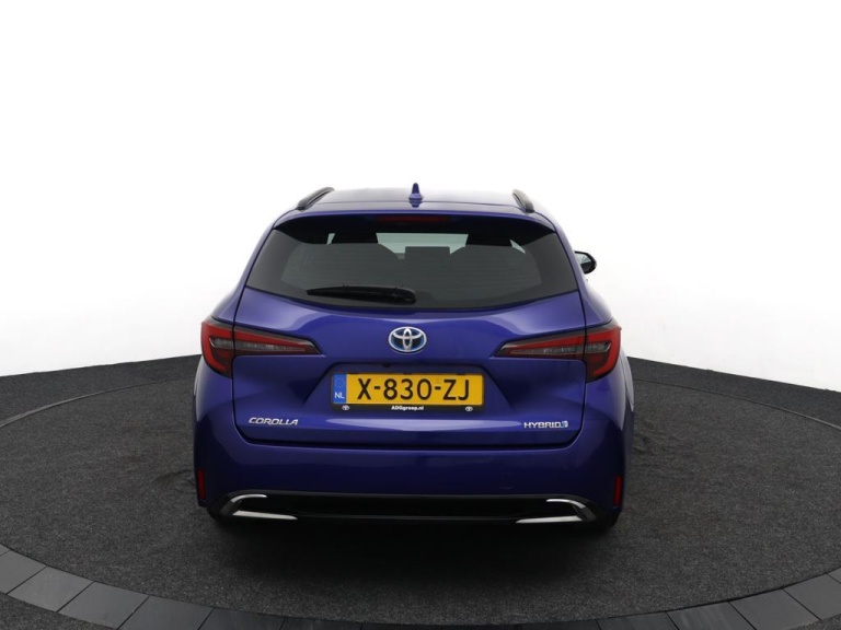 Toyota Corolla Touring Sports - Hybrid 140 33