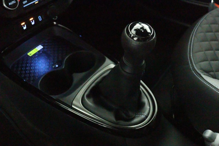 Toyota Aygo X - 1.0 VVT-i MT Premium 26