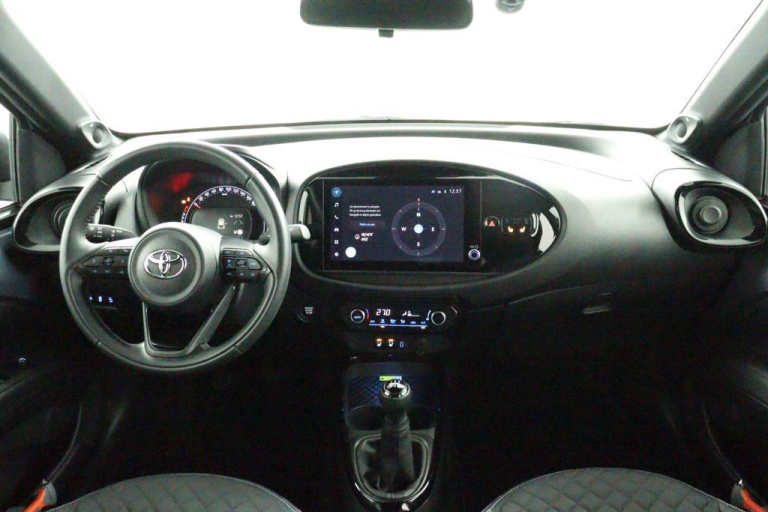 Toyota Aygo X - 1.0 VVT-i MT Premium 4
