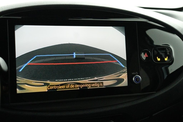 Toyota Aygo X - 1.0 VVT-i MT Premium 8
