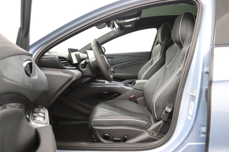 BYD SEAL - Excellence AWD 82.5 kWh 15