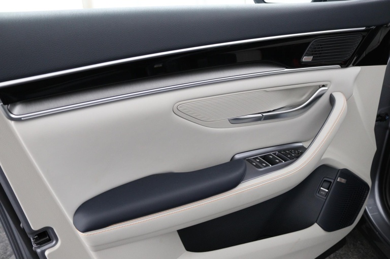 BYD SEAL U - Design 87 kWh 25