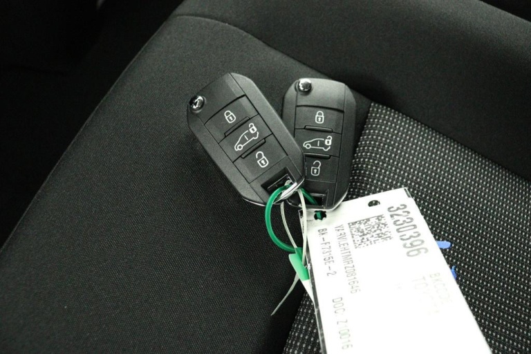 Toyota PROACE Long Worker - 2.0 D-4D L2 Challenger 21