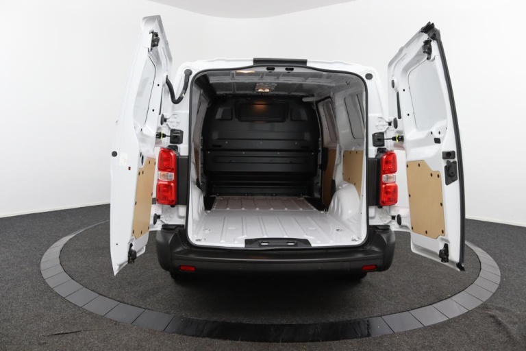 Toyota PROACE Long Worker - Long Worker 2.0 D-4D 145pk Live Automaat 22