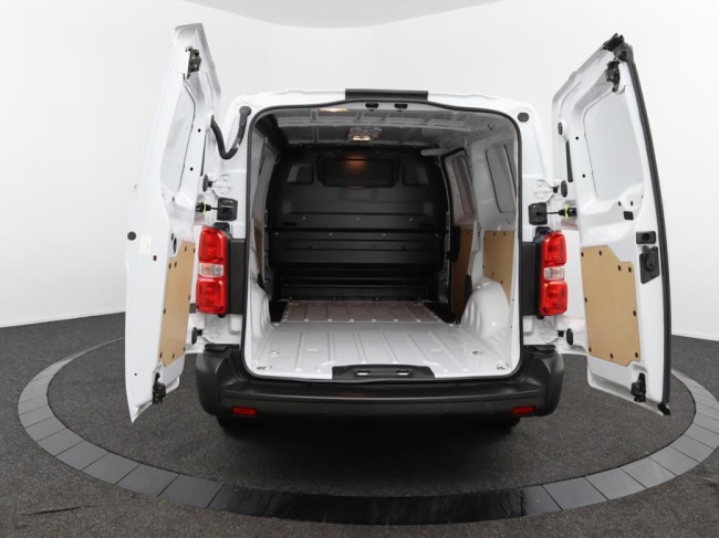 Toyota PROACE Long Worker - Long Worker 2.0 D-4D 145pk Live Automaat