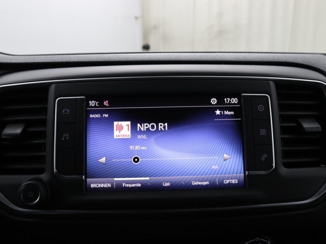 Toyota PROACE Long Worker - Long Worker 2.0 D-4D 145pk Live Automaat