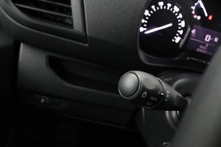 Toyota PROACE Worker - Long Worker 2.0 D-4D 145pk Live Automaat 26