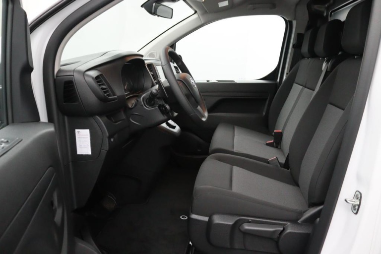 Toyota PROACE Worker - 2.0 D-4D Live Long 16