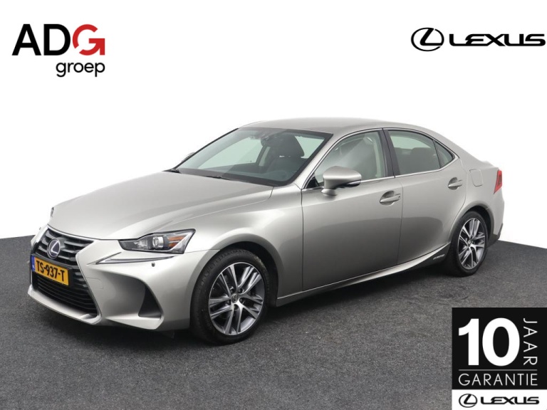 Lexus IS - 300h Hybrid Business Line 1