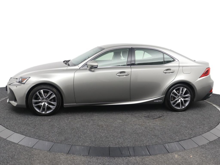 Lexus IS - 300h Hybrid Business Line 3