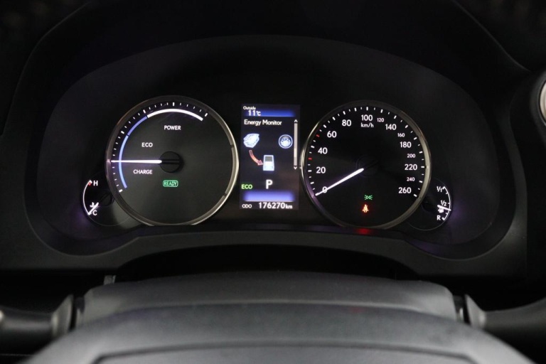 Lexus IS - 300h Hybrid Business Line 39