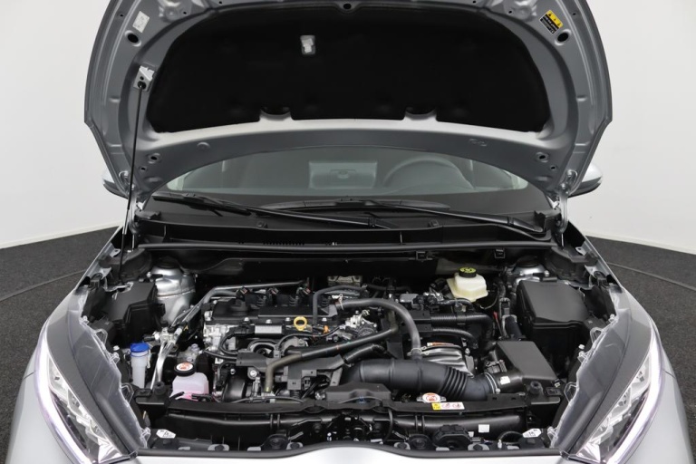 Toyota Yaris - 1.5 Hybrid 115 First Edition 34