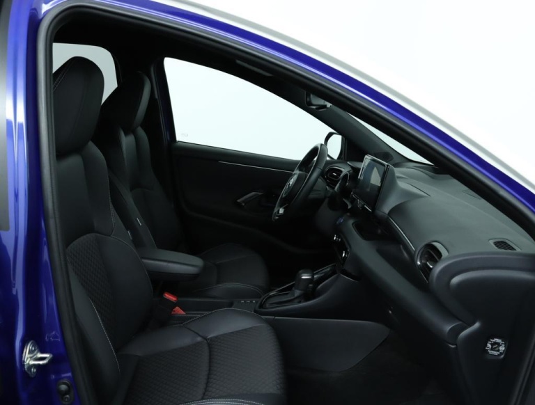 Toyota Yaris - 1.5 Hybrid Executive 22