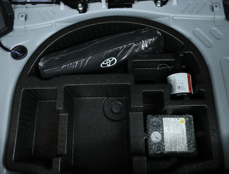 Toyota Yaris - 1.5 Hybrid Executive 33