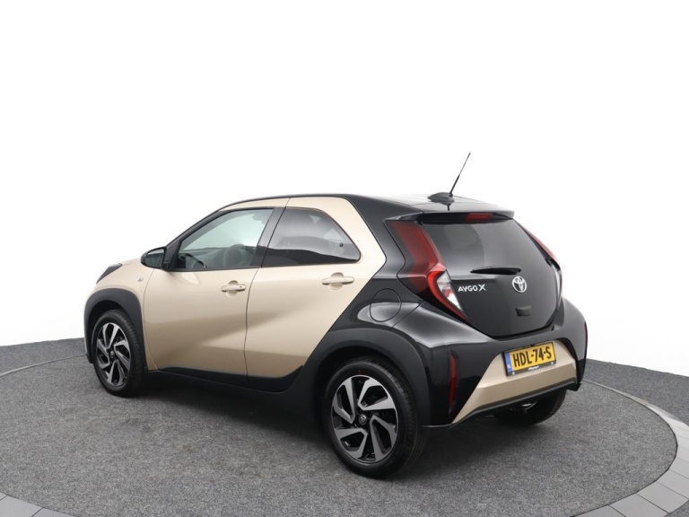 Toyota Aygo X - 1.0 VVT-i MT Pulse 11
